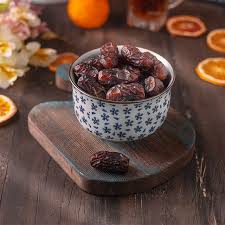 فروش عمده خرما پیارم + قیمت خرید به صرفه 2